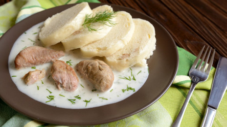 Kôprová omáčka na 3 rôzne spôsoby – ako dip, s vývarom i babičkina klasika