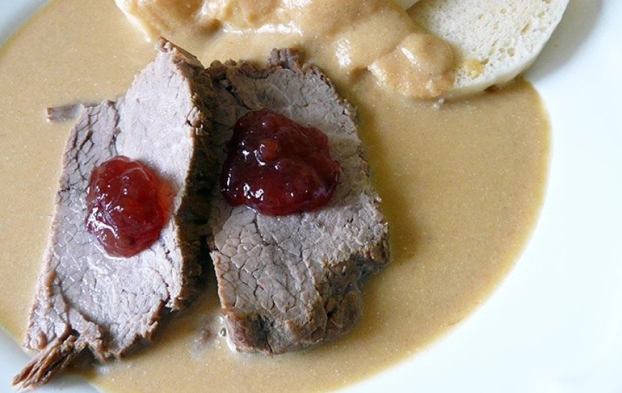 recept na sviečkovú z tlakového hrnca