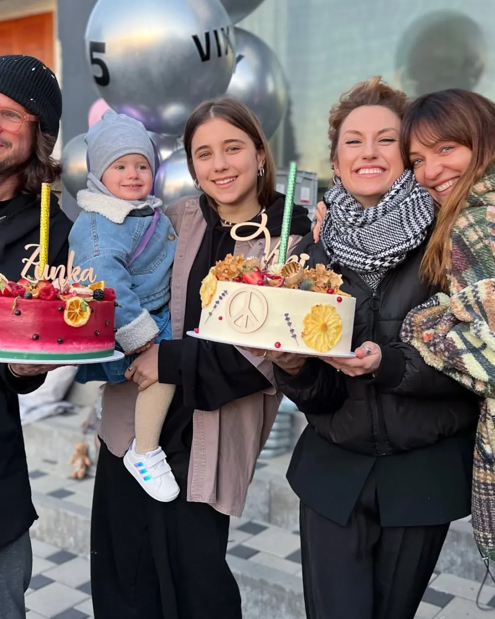 Alexandra Orviská s rodinou
