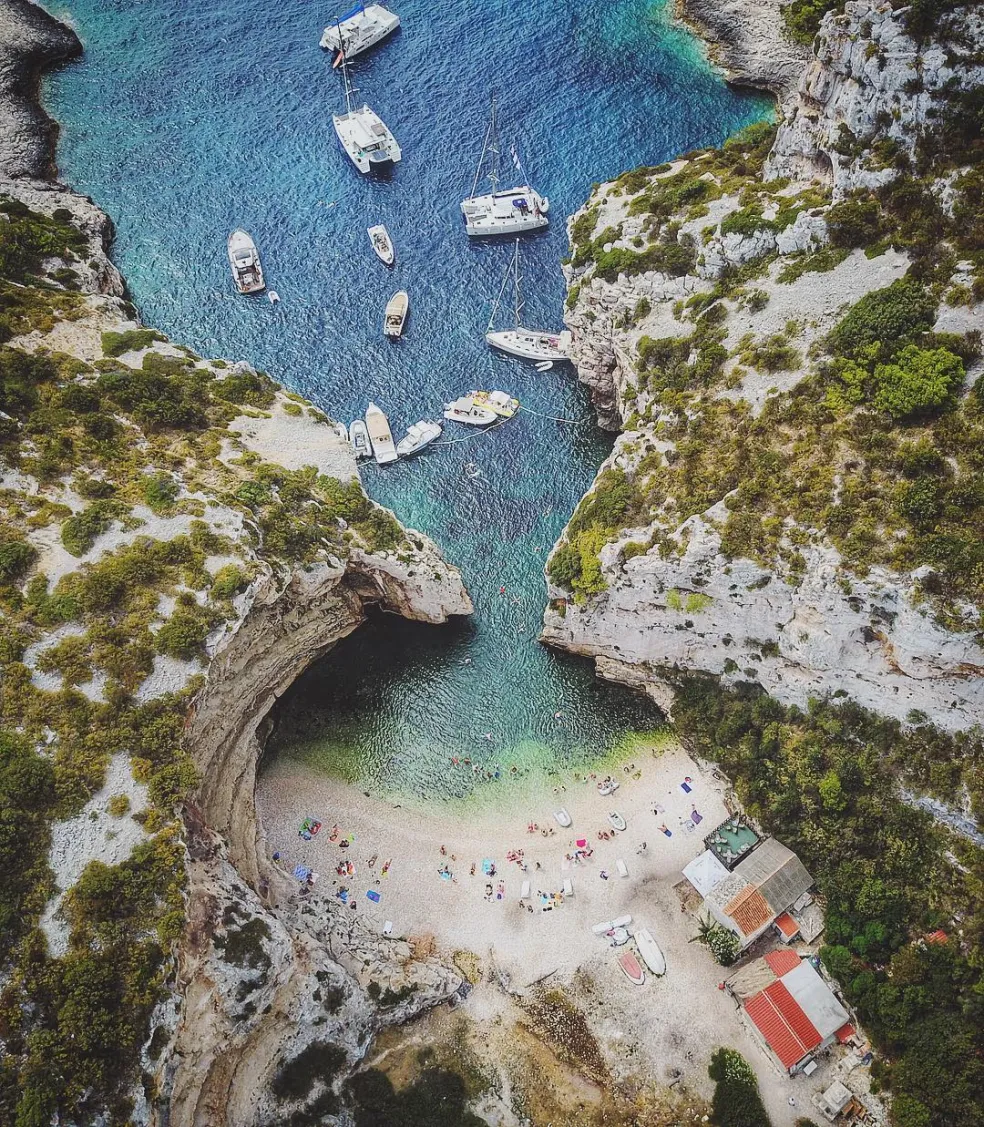 Stiniva, ostrov Vis