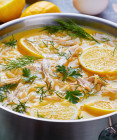 Lahodná rybí polévka: Tradiční recept a nápady na rychlé obměny!