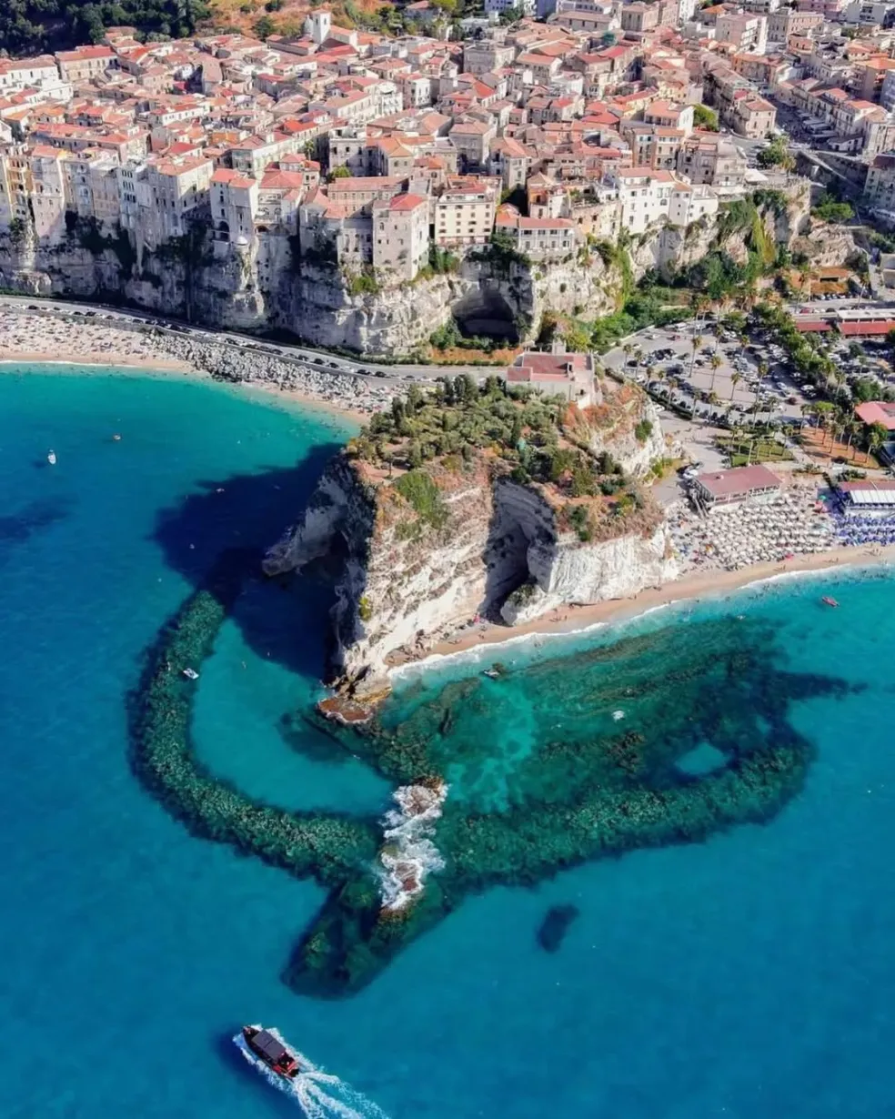 Santa Maria Dell'Isola