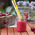Ovocný kokteil z bobuľového ovocia: Lahodný letný drink plný antioxidantov