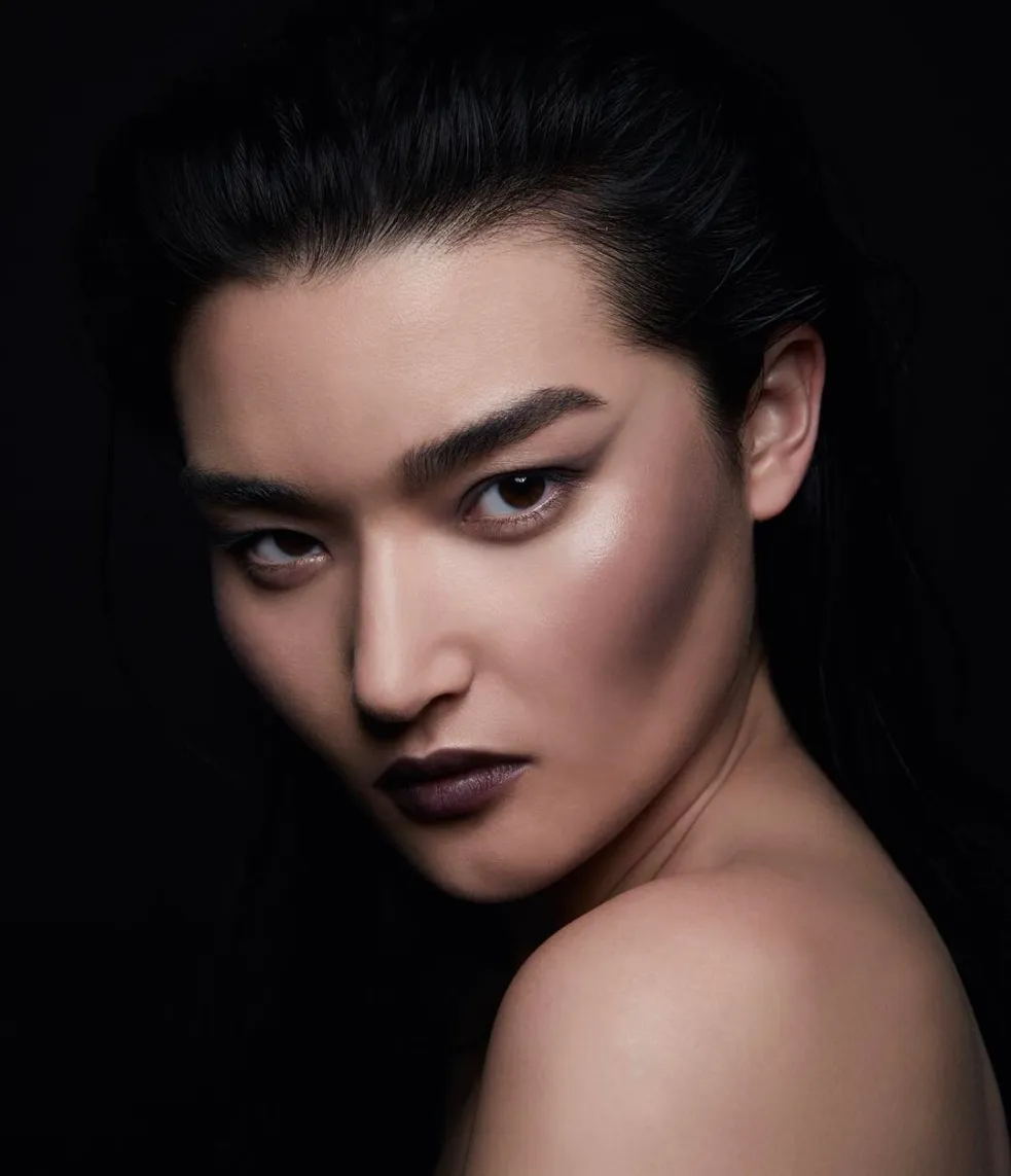 trendy make-up