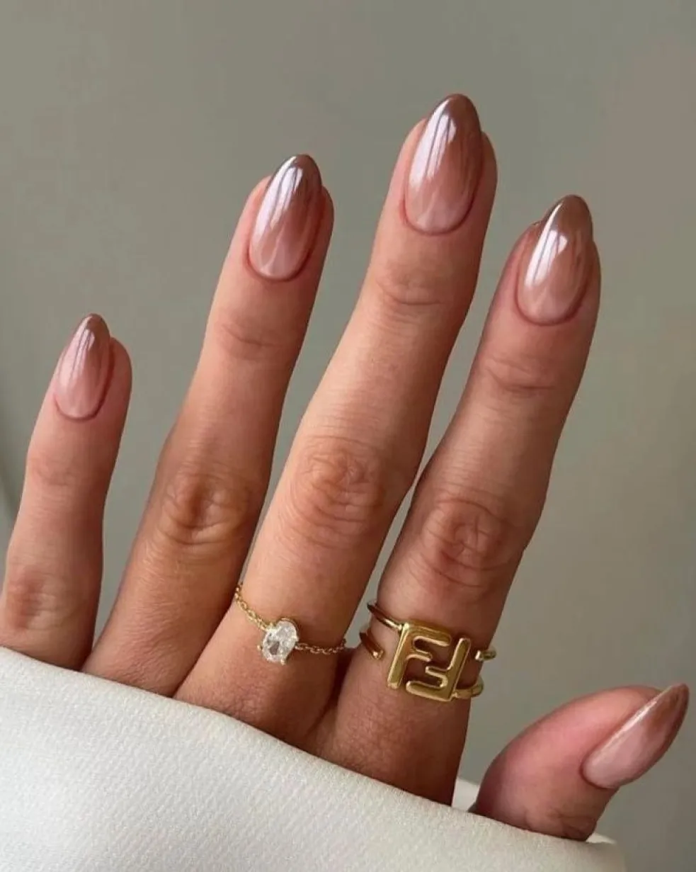 Glazúrované nechty (glazed nails)