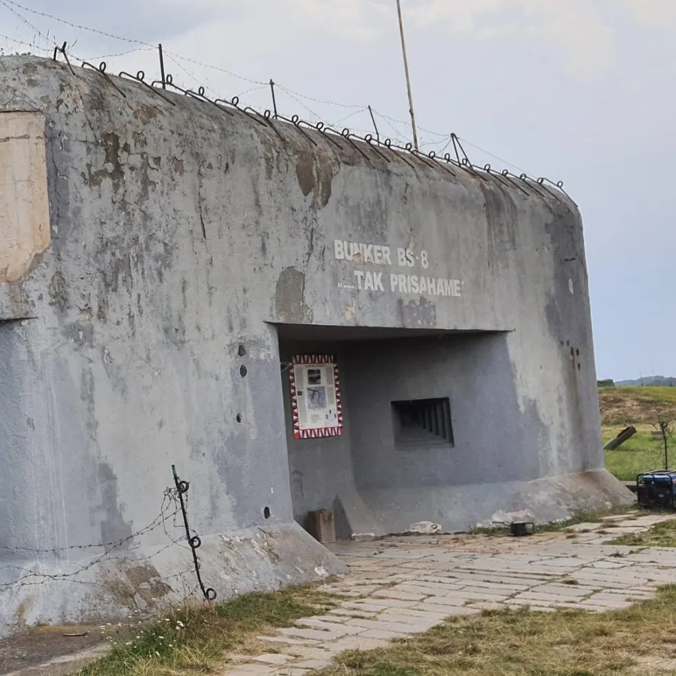 Bunker B-S-8, Bratislava