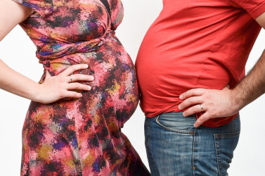 Couvade syndróm alebo syndróm tehotného otecka – aké sú príznaky?