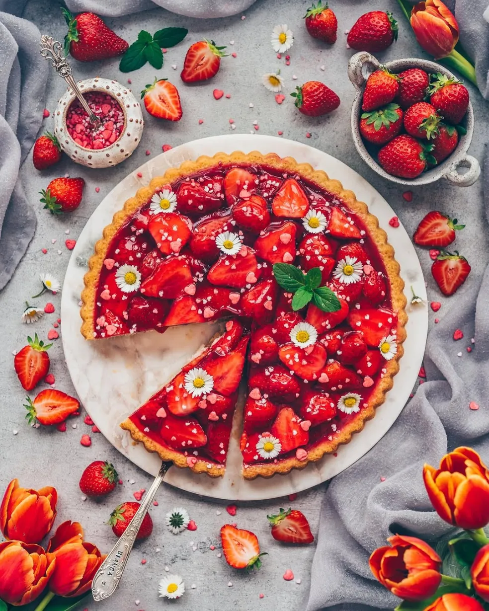 jahodová torta s pudingom
