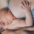 Dojčenie so sebou môže priniesť viaceré zmeny týkajúce sa tela ženy. Aké?