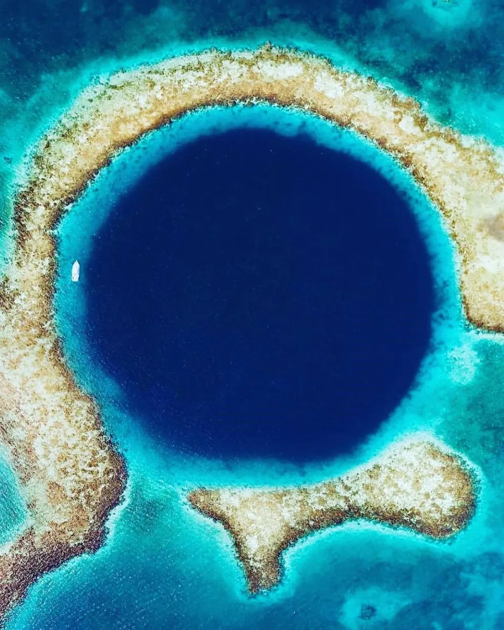 Veľká modrá diera, Belize