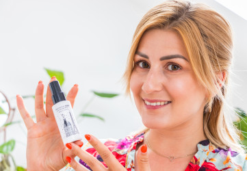 TEST: Artistry Studio™ Paris Fixačný sprej na make-up od Amway
