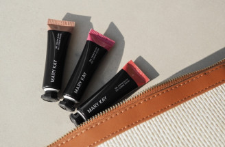 TEST: Limitovaná gélovo krémová lícenka v 4 odtieňoch od Mary Kay