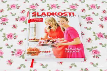 Kuchárska kniha Sladkosti, od ktorých sa nepriberá 3 (recenzia)
