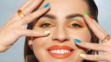 Leto podľa Dermacol: Nalíčte sa v rytme Summer Vibes!