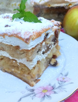 Recept na žemľovku s tvarohom a jablkami: Chutí ako od babičky!