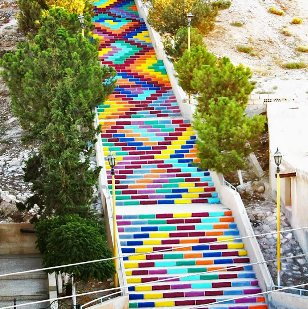 Steps to Peace, Schody k mieru, Sýria