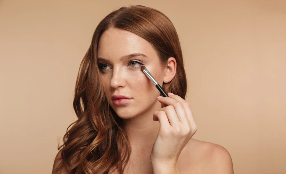make-up chyby