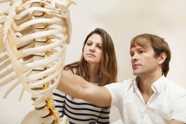 Ako zatočiť s osteoporózou?