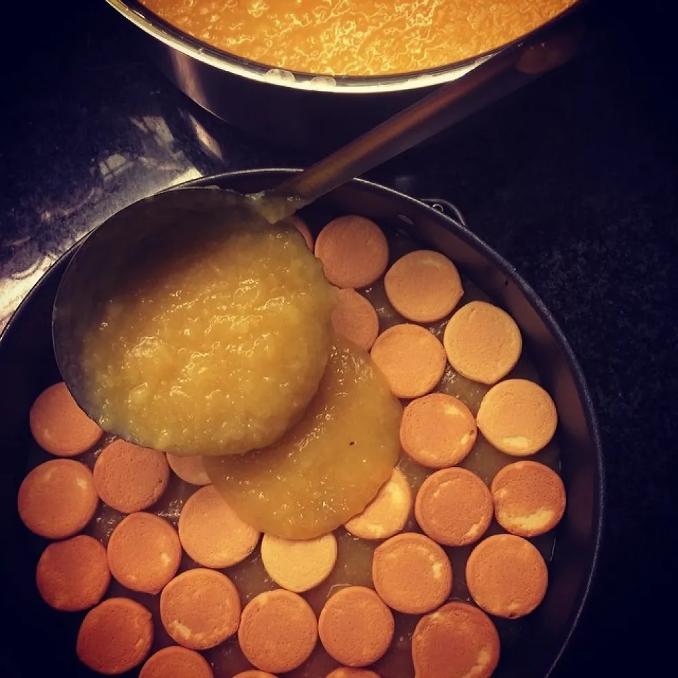 nepečená jablková torta