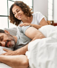 Menopauza, andropauza a ich vplyv na túžbu: Čo vám nik nepovedal?