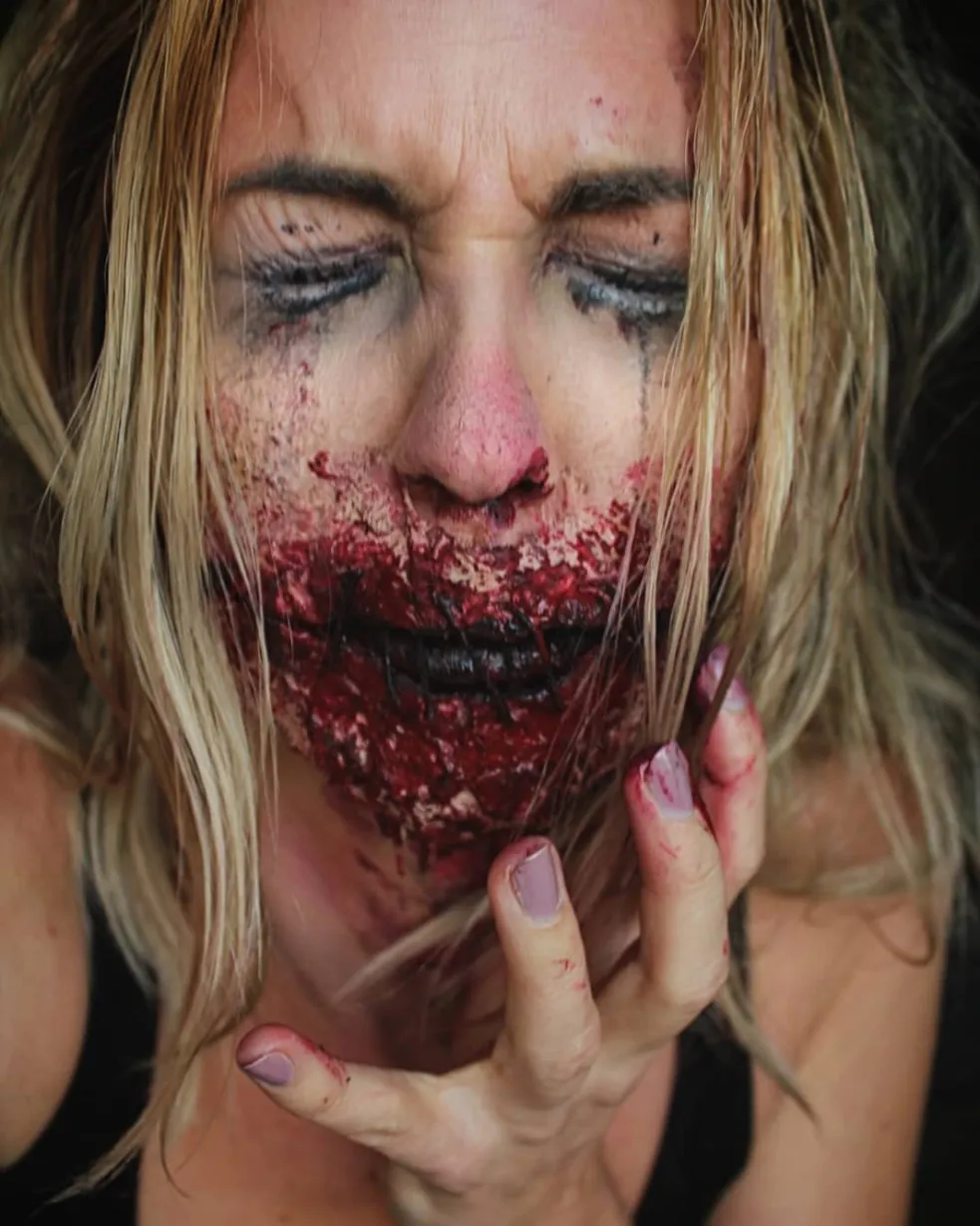 strašidelný make-up