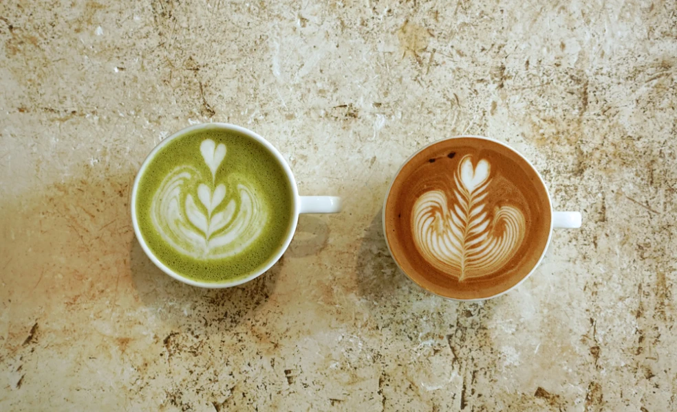 matcha nahrádza klasickú kávu