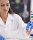 Genetické testování: Co vám o zdraví prozradí a co už ne?
