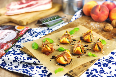 Recept: Osviežujúce kanapky s broskyňou