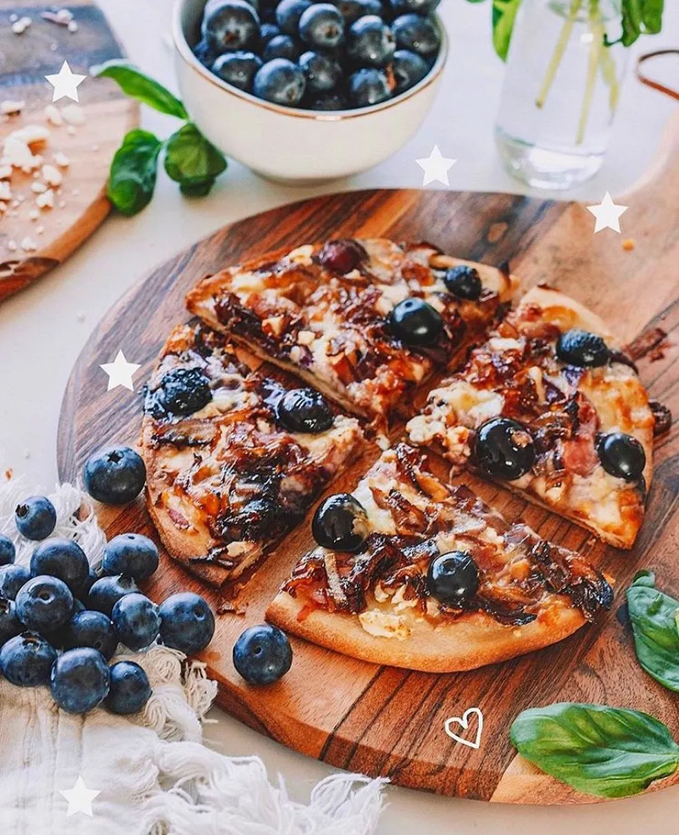 Pizza s čučoriedkami