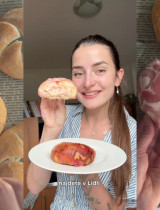 Chrumkavé plnené kaiserky so syrom a slaninou: Recept do pol hodiny