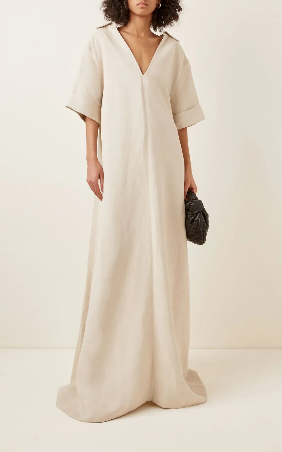 béžový kaftan