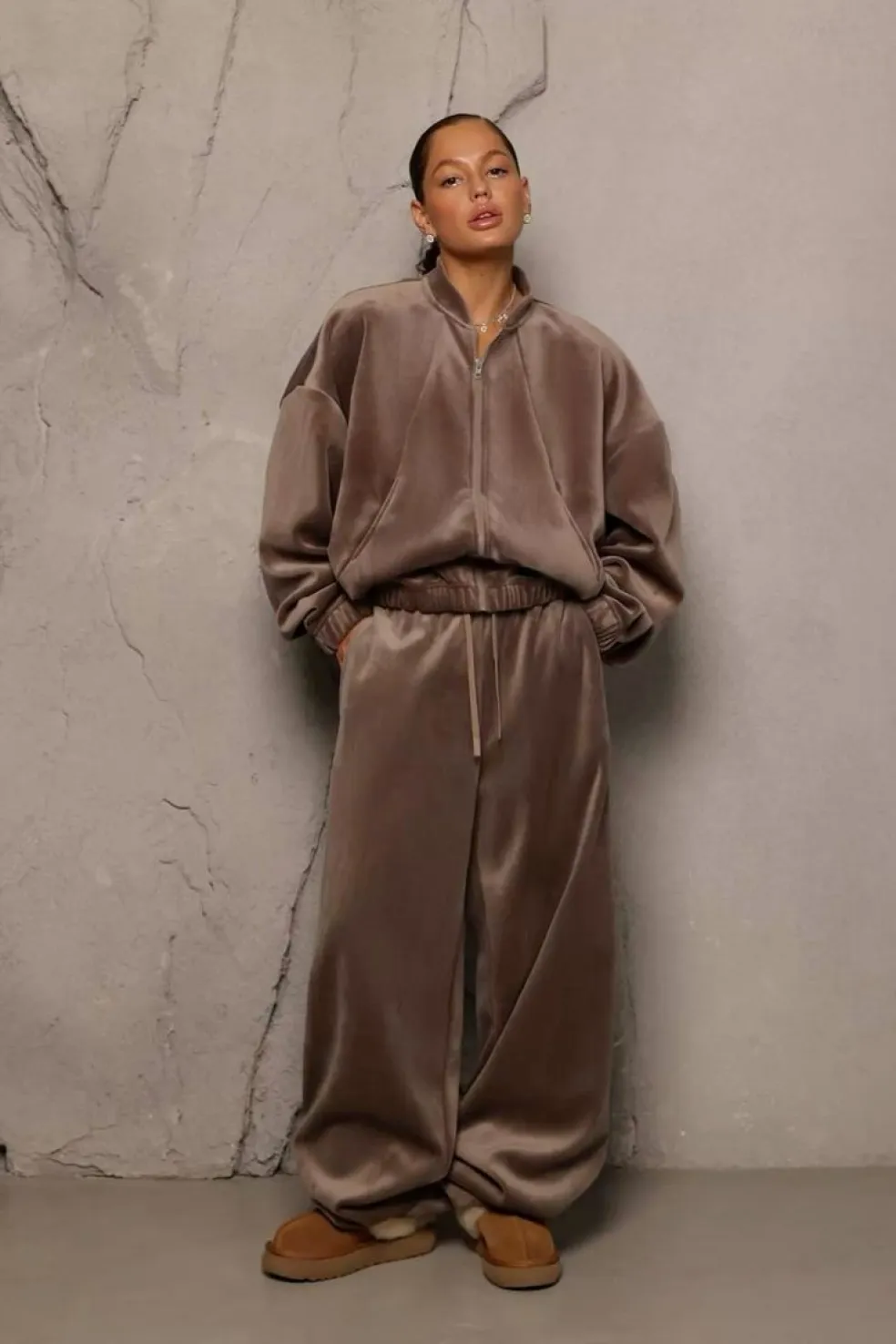 trendy velúrová súprava