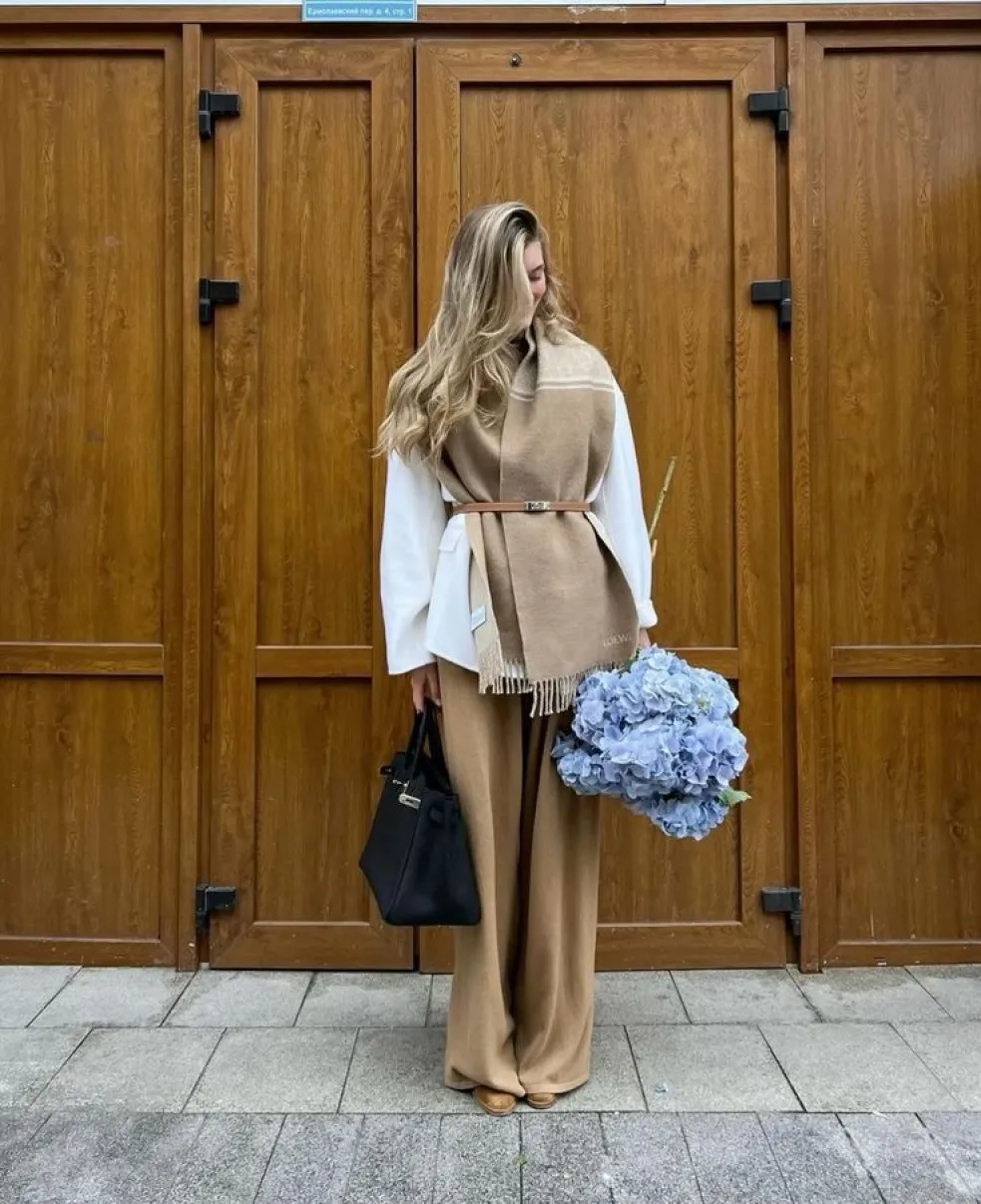 módne šály pre zimu 2025