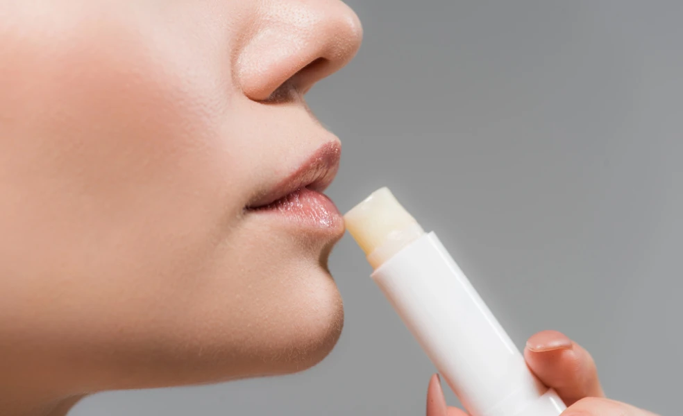 Využitie jelenieho loja na starostlivosť o telo a vlasy