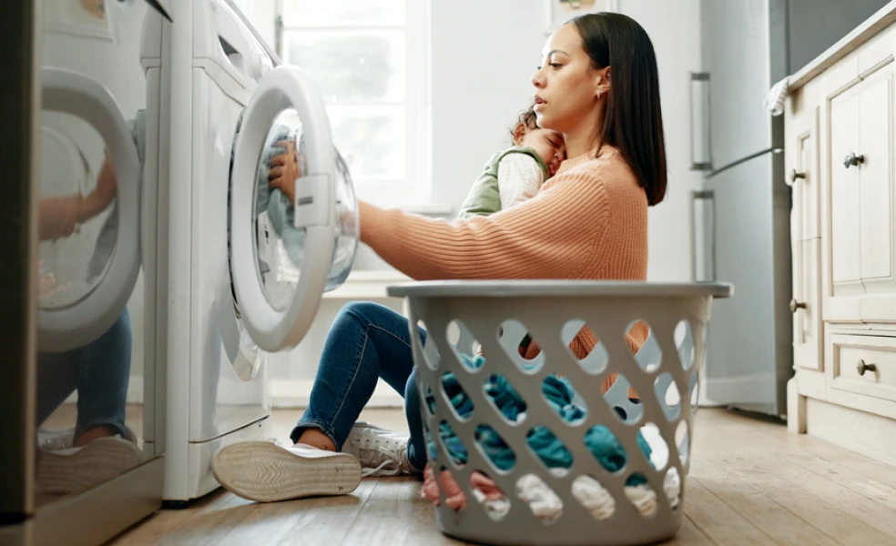 neviditeľná práca v domácnosti