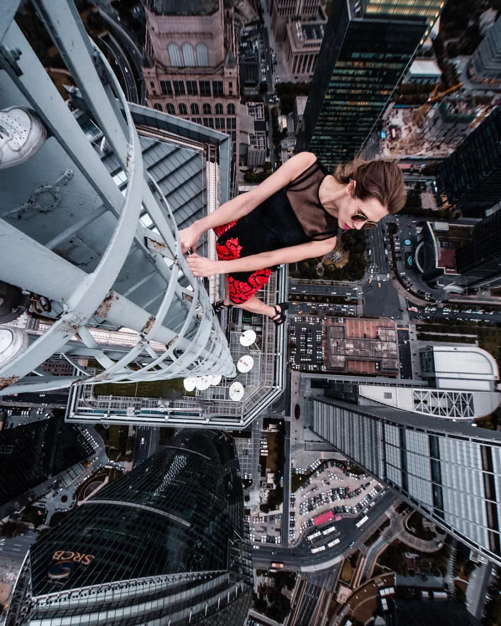 modelka Angela Nikolau