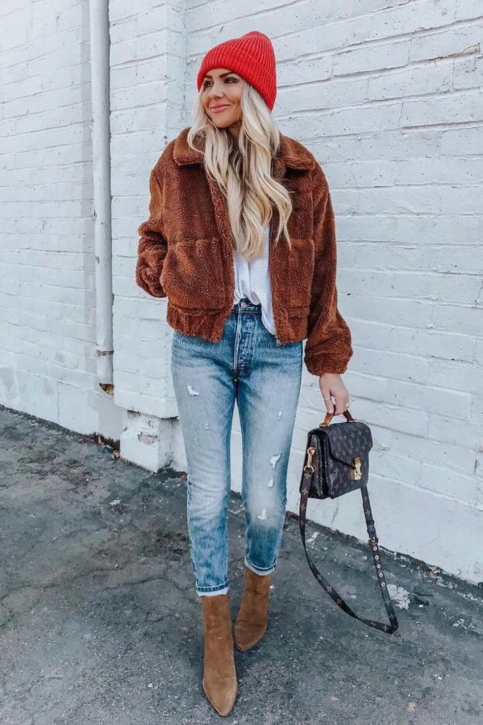 Kratší strih teddy kabátov