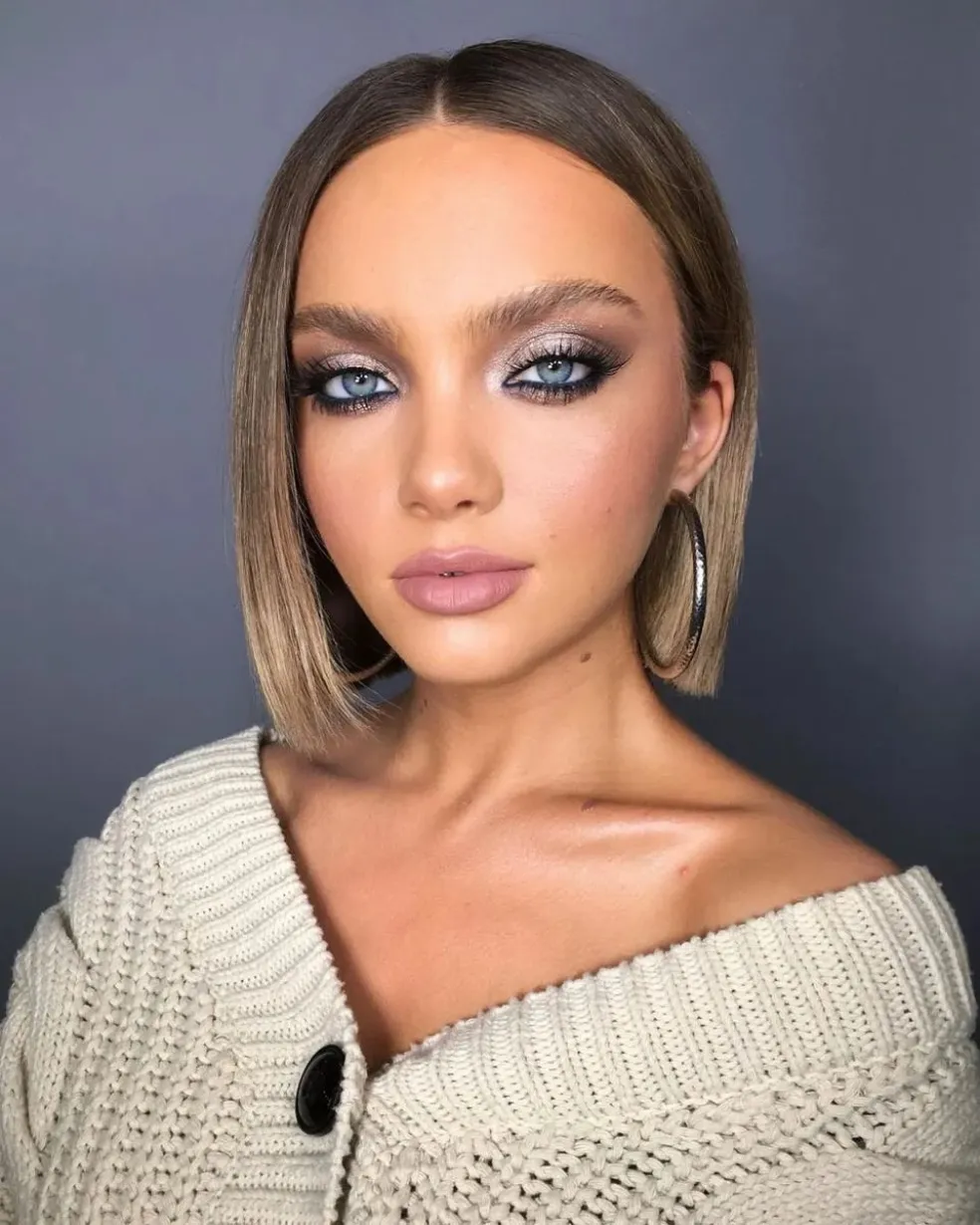 strieborné očné tiene