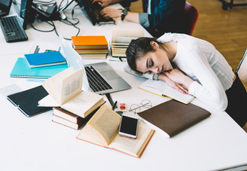 Vieš, čo spôsobuje únavu? Zbav sa týchto vecí a energiu získaš späť!