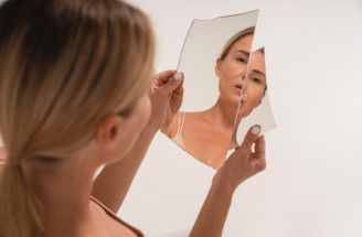 Komentáre o vzhľade formujú našu psychiku. Kedy to už nie je iba nevinná poznámka?