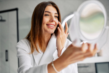 Starostlivosť o pleť po 30-tke: Čo začať používať, ak si to doteraz nerobila?