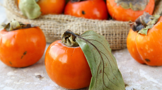 Ako správne konzumovať hurmikaki? Takto podporíš jeho dozrievanie!