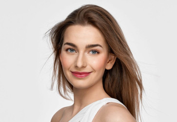 Clean girl make-up s Dermacol: prirodzená krása bez námahy