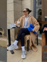 Nosia ho Kardashianky, Hailey Bieber aj Rihanna: Prečo sa tento trend stáva neodolateľným?