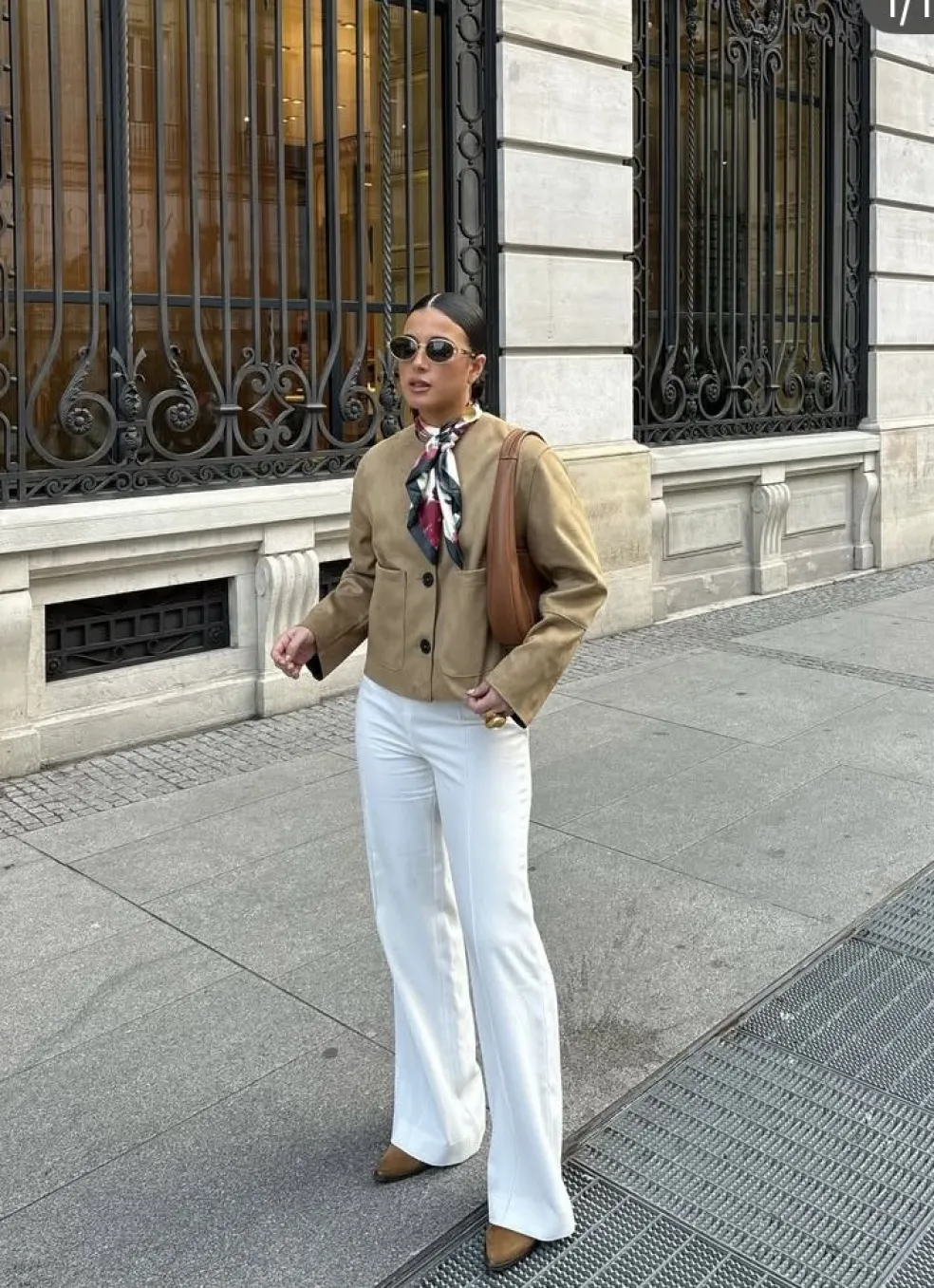 členkové čižmy a džínsy