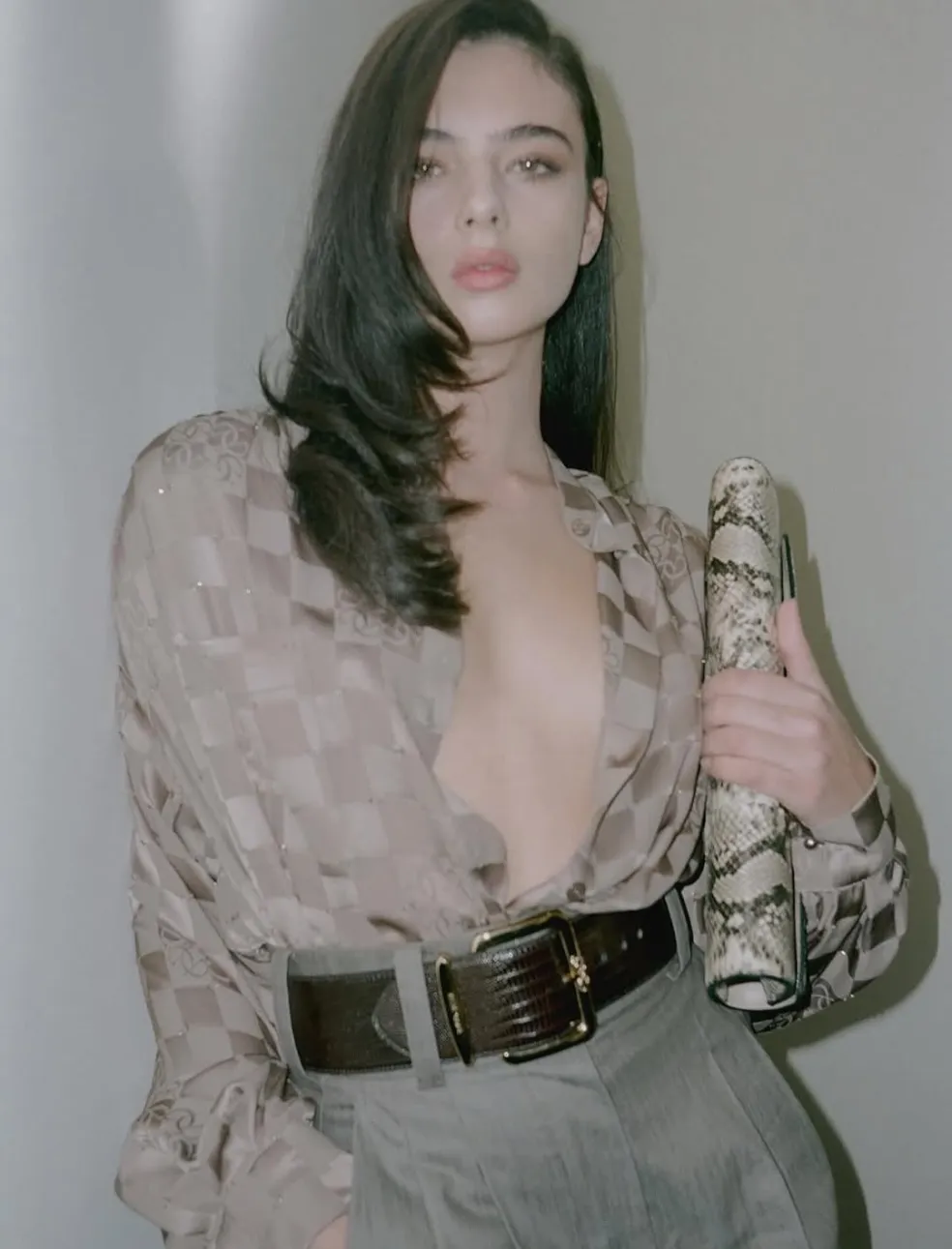 ofina s bočnou cestičkou