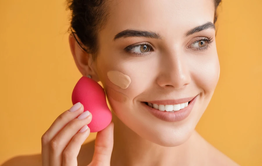 make-up zvýraznenie štruktúry pleti