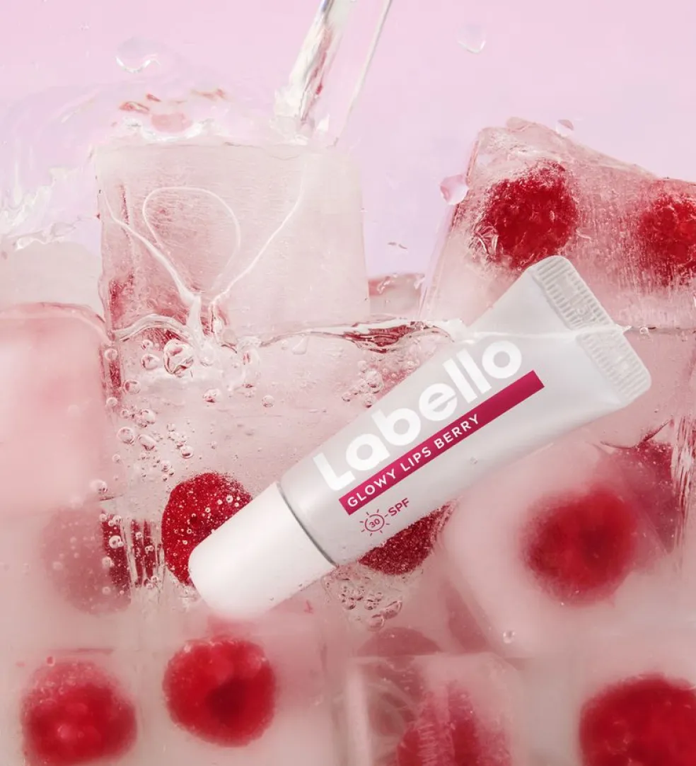 Labello Tónovací balzam pre žiarivé pery Berry SPF 30