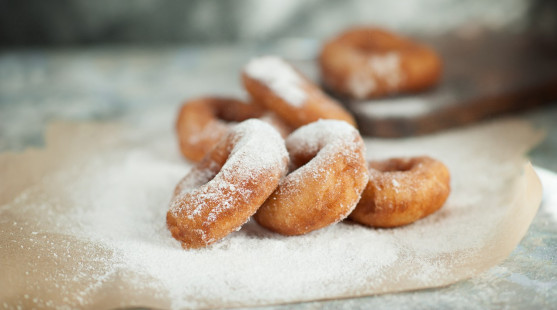 Domáce šišky z bieleho jogurtu: Lahodnejšie než klasické kysnuté