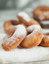 Domáce šišky z bieleho jogurtu: Lahodnejšie než klasické kysnuté